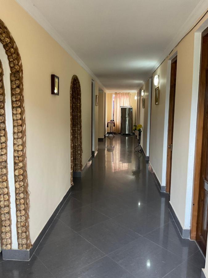 Mimino-Kongo Hotel Ureki Eksteriør bilde