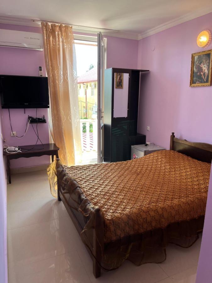 Mimino-Kongo Hotel Ureki Eksteriør bilde