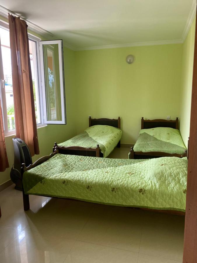 Mimino-Kongo Hotel Ureki Eksteriør bilde